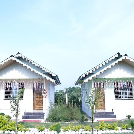 Queen Of Dooars Eco Resort Chālsa Екстериор снимка
